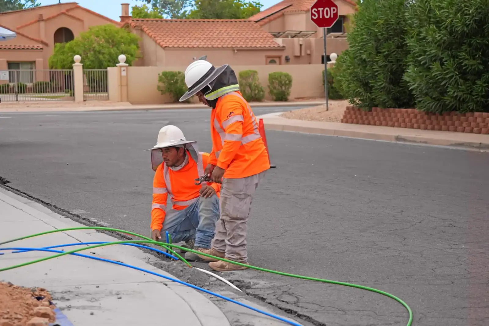 Fampa Construction crew on an Arizona jobsite
